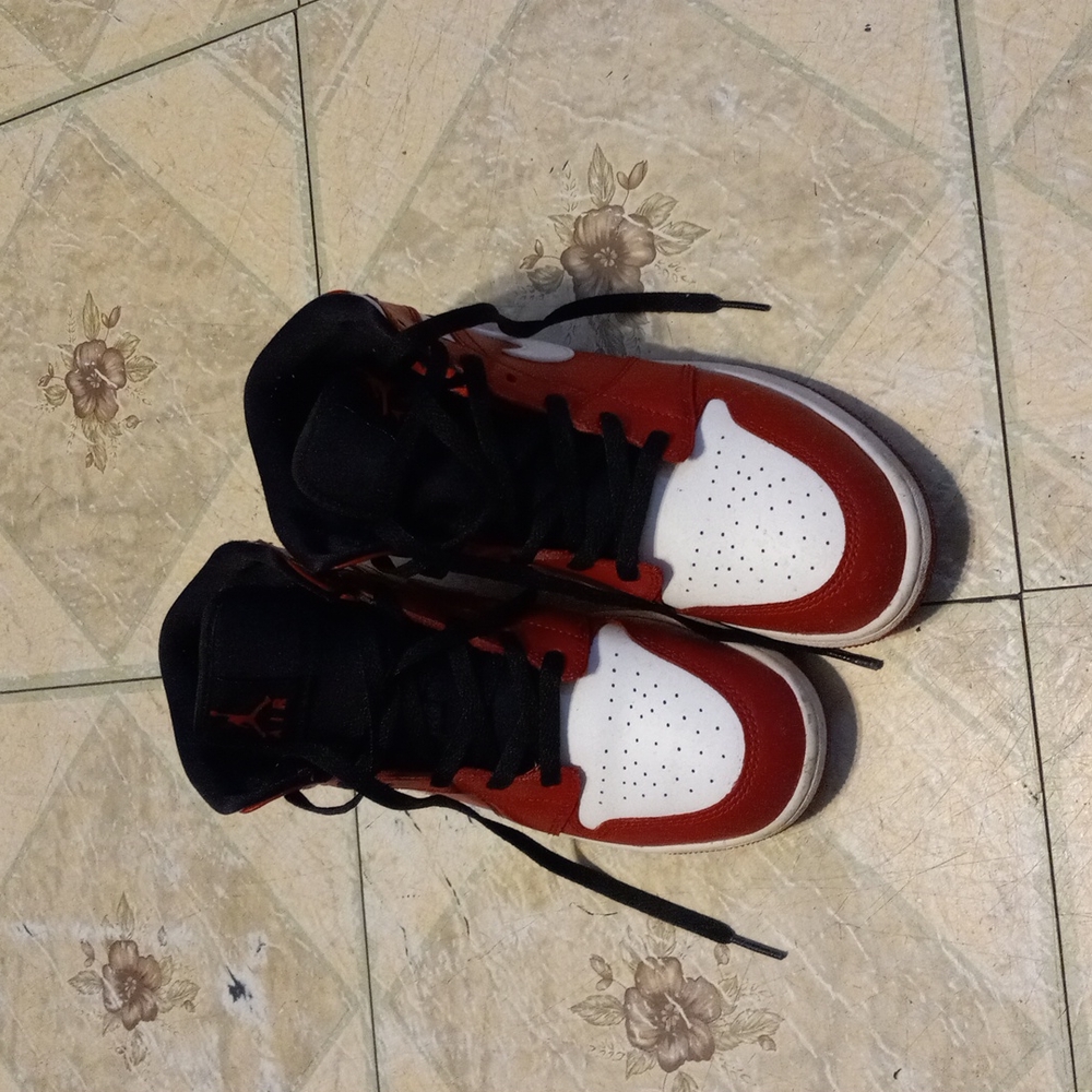 Nike retro